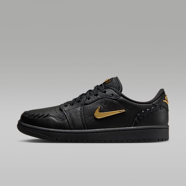 Jordan Black Low Top Shoes. Nike